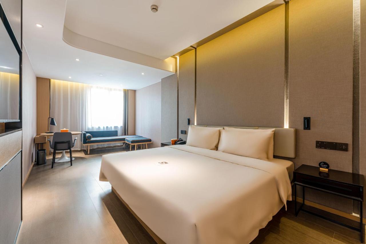 Atour Dahongmen Yintai Hotel