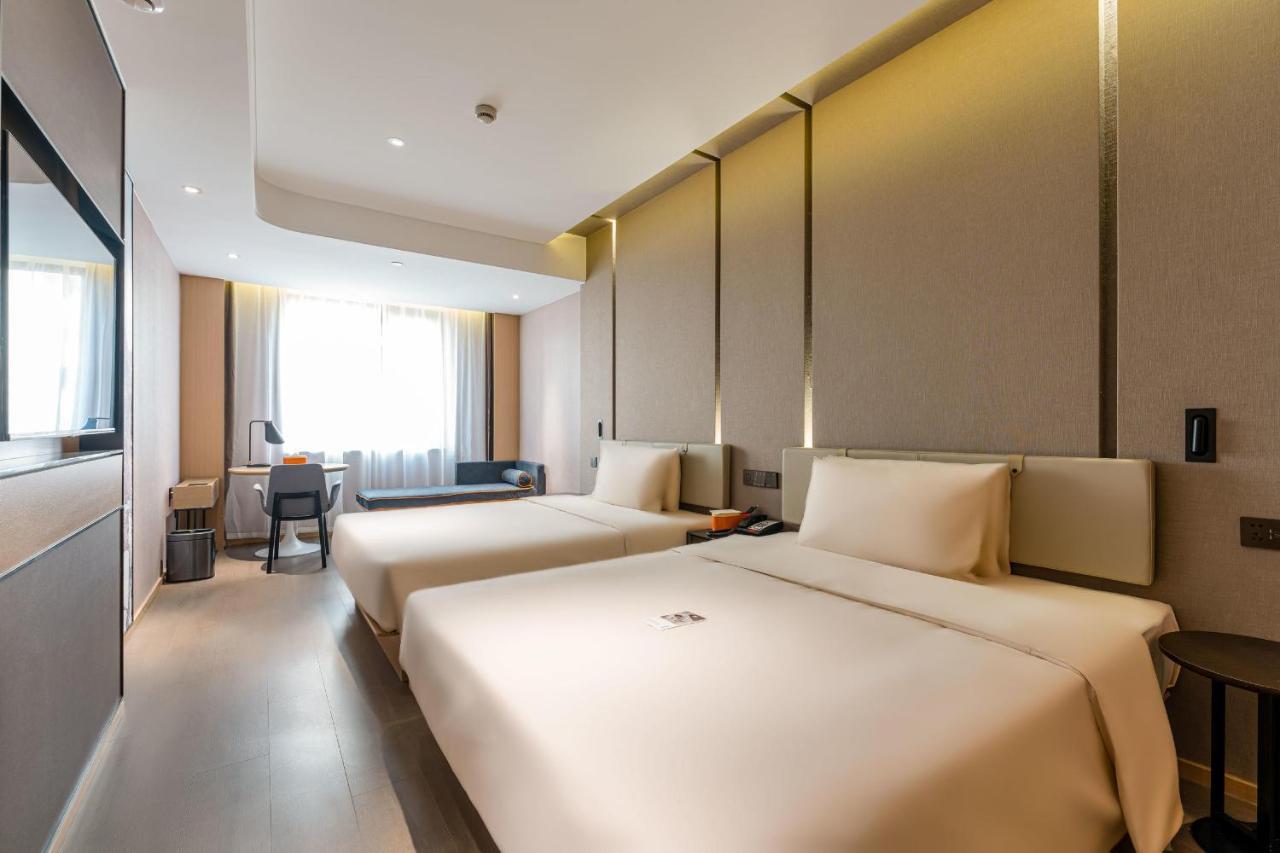 Atour Dahongmen Yintai 4* Beijing
