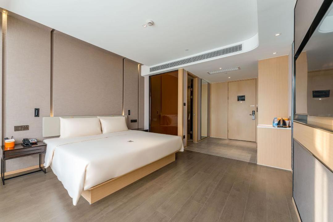 Atour Dahongmen Yintai 4* Beijing